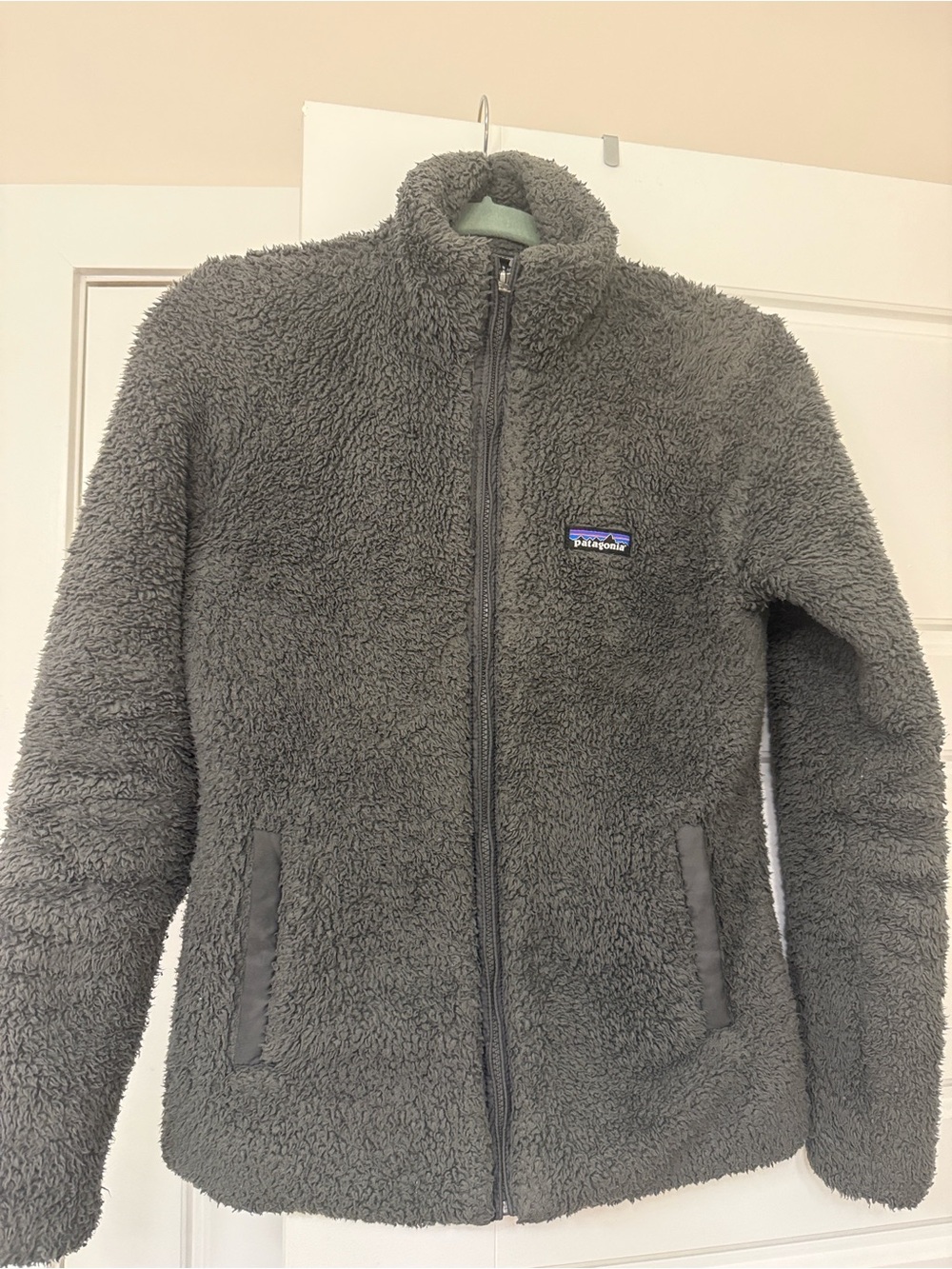 Patagonia Women's Gray Sherpa Fleece Jacket